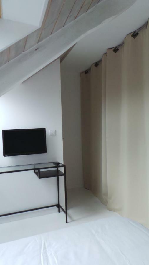 Lesneven Appart Nuitee ภายนอก รูปภาพ